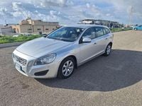 Usata Volvo V60 Summum 163 CV (119 kW) 2012 Argento Station wagon