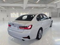 Usata BMW 330e Advantage 184 CV (135 kW) 2021 Bianco Berlina