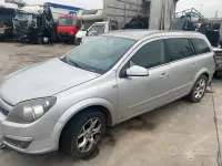 Usata Opel Astra 150 CV (110 kW) 2004 Station wagon