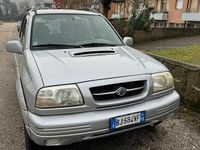 Usata Suzuki Vitara 87 CV (63 kW) 2000 Grigio SUV