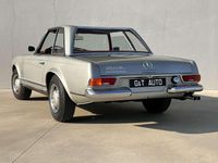 Usata Mercedes 250 150 CV (110 kW) 1967 Argento Cabrio