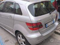 usata Mercedes B200 Chrome no FAP Diesel Leggi