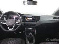 Usata VW Taigo R-line 116 CV (85 kW) 2025 Grigio SUV