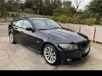 Begagnad BMW 318 143 HK (105 kW) 2008 Svart Kombi