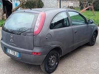 Usata Opel Corsa 58 CV (42 kW) 2001 Berlina