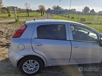 Usata Fiat Punto 65 CV (47 kW) 2017 Grigio Utilitaria