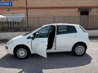 Usata Fiat Punto 77 CV (56 kW) 2011 Utilitaria
