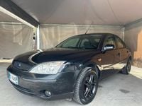 Usata Ford Mondeo Ghia 131 CV (96 kW) 2003 Nero Berlina