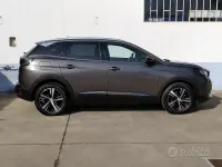 Usata Peugeot 3008 GT 131 CV (96 kW) 2023 Grigio SUV