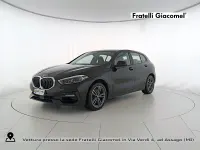 Begagnad BMW 118 Sport Line 140 HK (102 kW) 2020 Grå Halvkombi