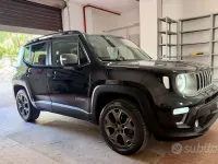 Usata Jeep Renegade 140 CV (102 kW) 2016 Nero SUV