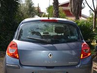 Usata Renault Clio II Luxe 75 CV (55 kW) 2007 Blu Berlina