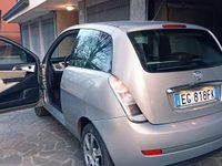 Usata Lancia Ypsilon 60 CV (44 kW) 2011 Beige Utilitaria