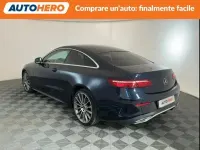 Usata Mercedes E220 Premium 194 CV (142 kW) 2018 Blu Coupé