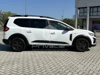 Usata Dacia Jogger Extreme 101 CV (74 kW) 2024 Bianco Monovolume