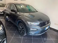 Usata VW T-Roc Style 110 CV (80 kW) 2021 Grigio SUV