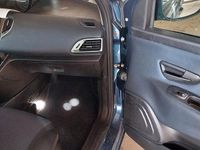 Usata Lancia Ypsilon 69 CV (50 kW) 2023 Blu Utilitaria