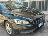 Usata Volvo V60 115 CV (84 kW) 2015 Nero Station wagon
