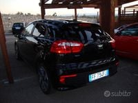 Usata Kia Rio 75 CV (55 kW) 2016 Nero Utilitaria
