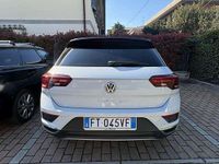 Usata VW T-Roc Advance 116 CV (85 kW) 2018 Bianco SUV