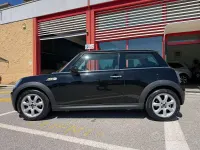 Usata Mini ONE 75 CV (55 kW) 2010 Nero Utilitaria