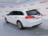 Usata Opel Insignia Cosmo 160 CV (117 kW) 2010 Bianco Station wagon