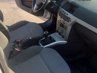 Usata Opel Astra 115 CV (84 kW) 2009 Grigio Berlina