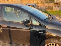 Usata Fiat Grande Punto 65 CV (47 kW) 2007 Nero Utilitaria