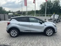 Usata Renault Captur Intens 92 CV (67 kW) 2021 Argento SUV