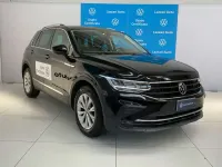 Usata VW Tiguan Life 150 CV (110 kW) 2021 Nero SUV