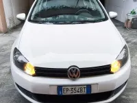 Używany VW Golf VII United 105 KM (77 kW) 2012 Biały Sedan/Limuzyna