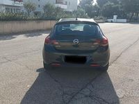 Usata Opel Astra GTC Cosmo 130 CV (95 kW) 2012 Grigio Berlina