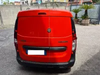 Usata Dacia Dokker Essentiel 75 CV (55 kW) 2019 Arancione Monovolume