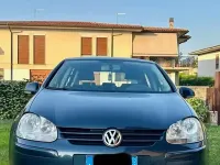 Usata VW Golf V 105 CV (77 kW) 2007 Bluazzurro Berlina