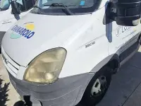 Usata Iveco Daily 97 CV (71 kW) 2006 Bianco Furgone
