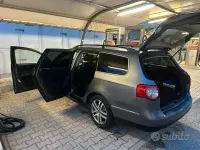 Usata VW Passat 140 CV (102 kW) 2006 Grigio Station wagon