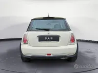 Usata Mini One D 88 CV (64 kW) 2006 Beige Utilitaria