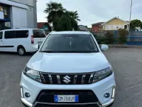 Usata Suzuki Vitara Cool 129 CV (94 kW) 2023 Bianco SUV