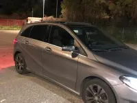 Usata Mercedes B180 109 CV (80 kW) 2016 Grigio Utilitaria