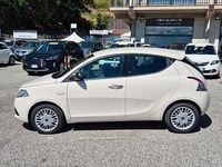 Usata Lancia Ypsilon 95 CV (69 kW) 2016 Beige Utilitaria