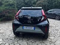 Usata Toyota Aygo X Trend 72 CV (52 kW) 2024 Verde SUV