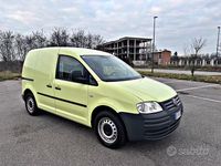 Usata VW Caddy 105 CV (77 kW) 2007 Giallo Monovolume