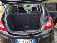 Usata Opel Corsa 85 CV (62 kW) 2011 Nero Utilitaria