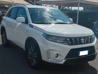 Usata Suzuki Vitara 129 CV (94 kW) 2020 Bianco SUV