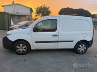 Usata Renault Kangoo 90 CV (66 kW) 2013 Bianco Monovolume