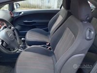 Usata Opel Corsa 85 CV (62 kW) 2011 Nero Utilitaria