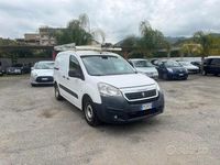 Usata Peugeot Partner Tepee Active 119 CV (87 kW) 2017 Bianco Monovolume