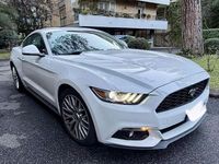 Usata Ford Mustang Fastback 317 CV (233 kW) 2017 Bianco Coupé