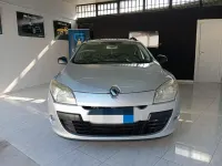 Usata Renault Mégane GrandTour 110 CV (80 kW) 2010 Argento Station wagon
