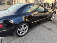 Usata Mercedes SL500 306 CV (225 kW) 2002 Nero Cabrio